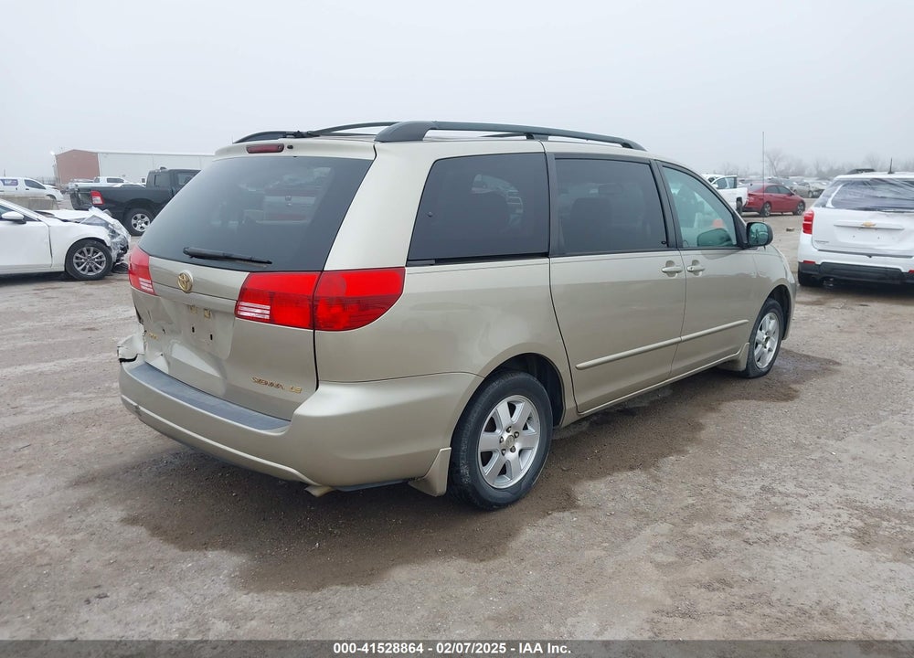 2004 TOYOTA SIENNA VIN: 5TDZA23C24S077784