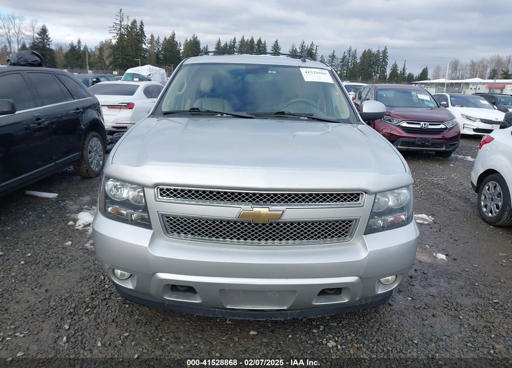2011 CHEVROLET TAHOE VIN: 1GNSKBE02BR340604