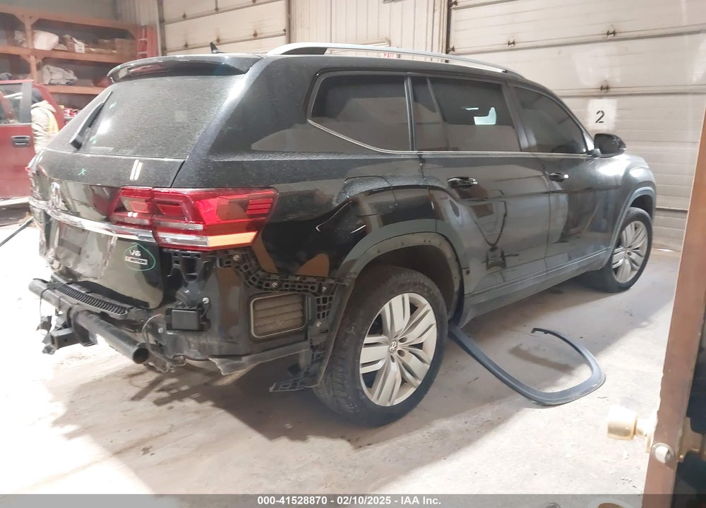 2019 VOLKSWAGEN ATLAS VIN: 1V2UR2CA6KC624022