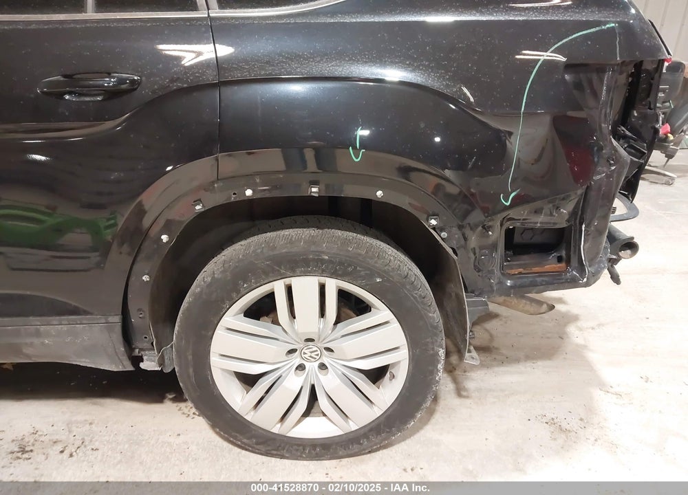 2019 VOLKSWAGEN ATLAS VIN: 1V2UR2CA6KC624022