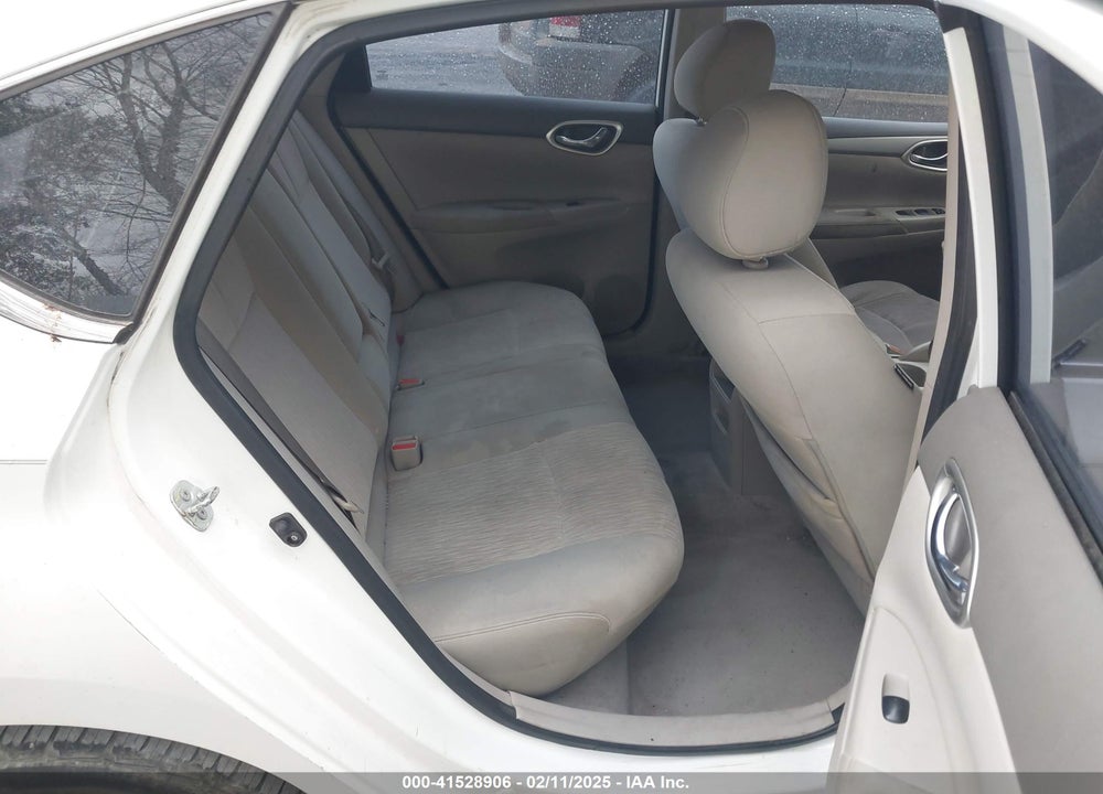 2014 NISSAN SENTRA SV VIN: 3N1AB7AP0EY262989