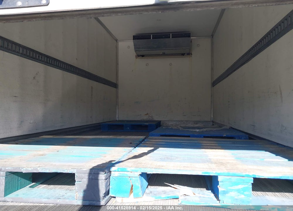 2011 ISUZU NPR HD DSL REG VIN: JALC4W165B7006408