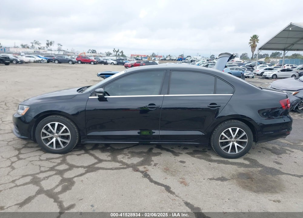 2017 VOLKSWAGEN JETTA 1.4T SE VIN: 3VWDB7AJXHM274999