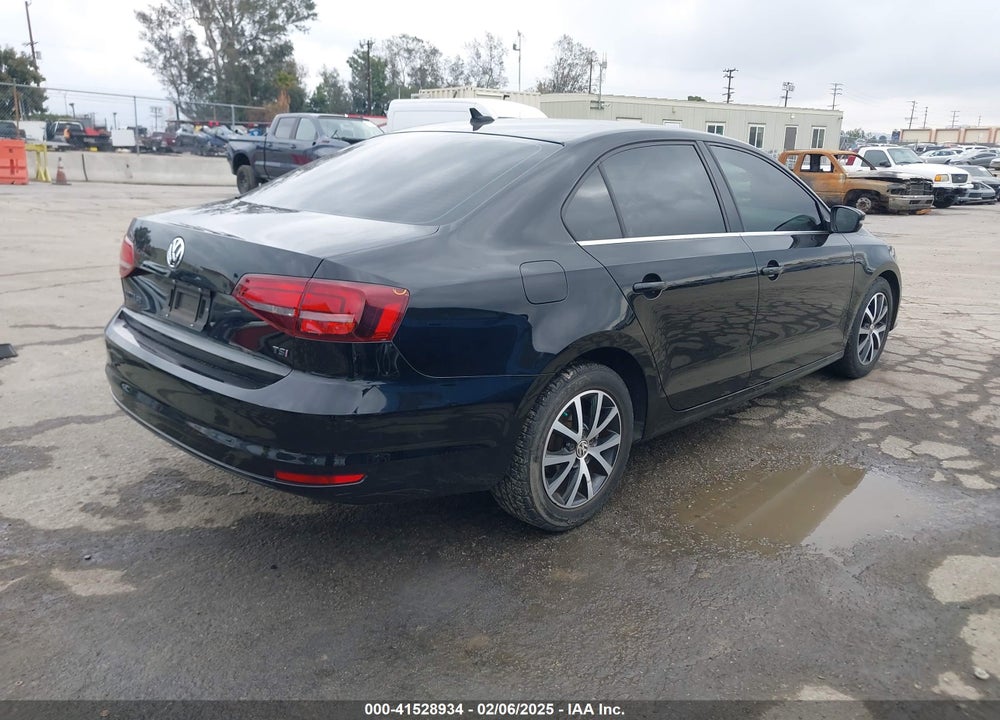 2017 VOLKSWAGEN JETTA 1.4T SE VIN: 3VWDB7AJXHM274999
