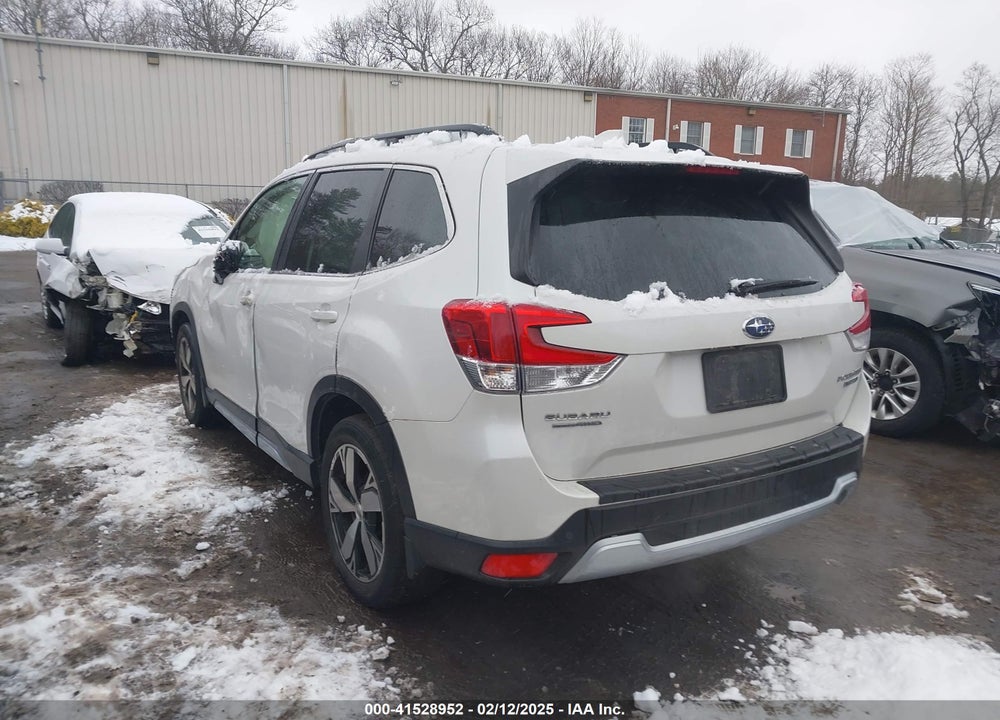 2021 SUBARU FORESTER TOURING VIN: JF2SKAXC4MH423438