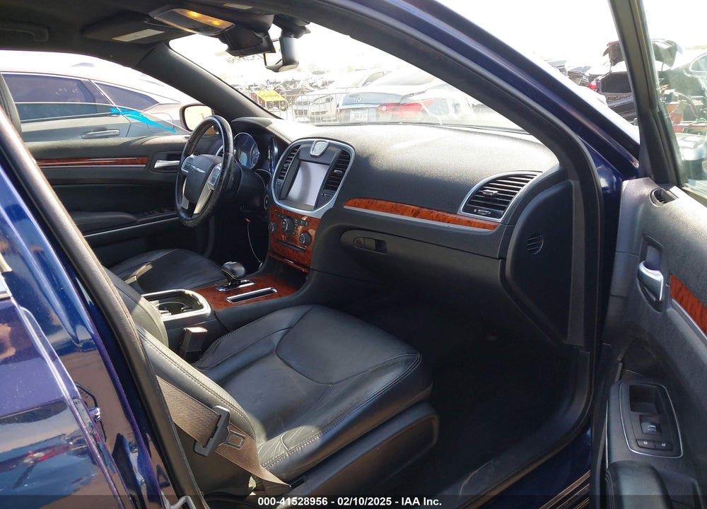 2014 CHRYSLER 300 VIN: 2C3CCAAG9EH382767