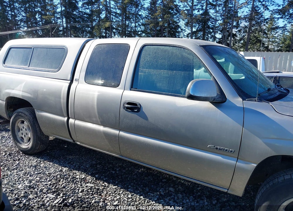 2002 CHEVROLET SILVERADO 1500 LS VIN: 1GCEK19V92E228430