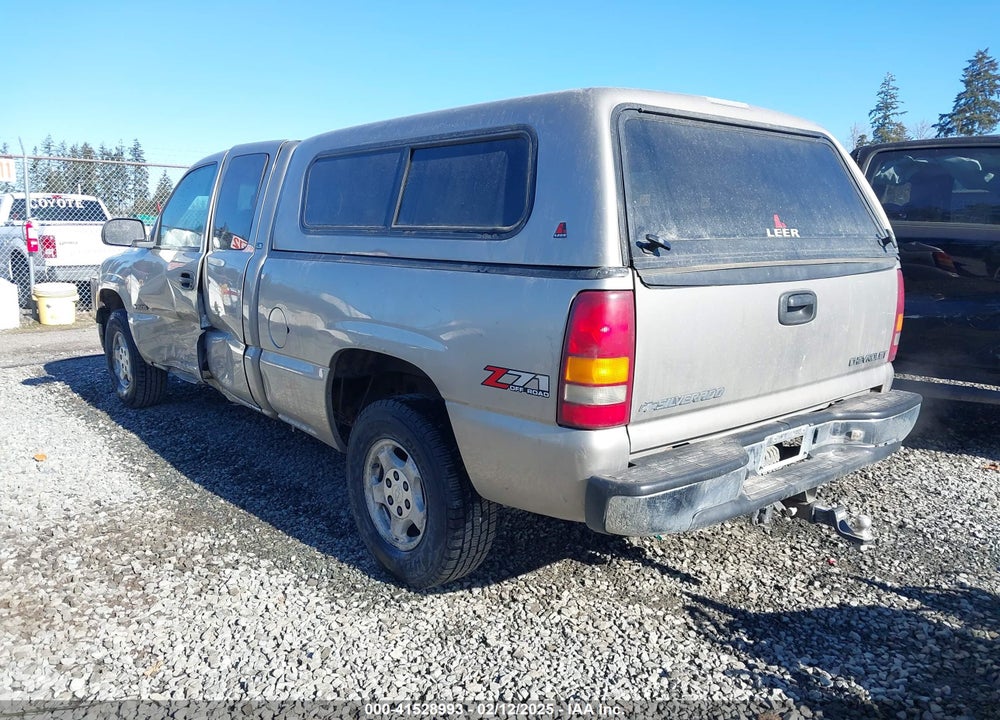 2002 CHEVROLET SILVERADO 1500 LS VIN: 1GCEK19V92E228430