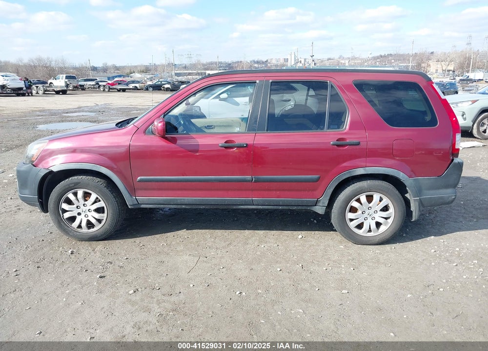2005 HONDA CR-V EX VIN: JHLRD78805C033300