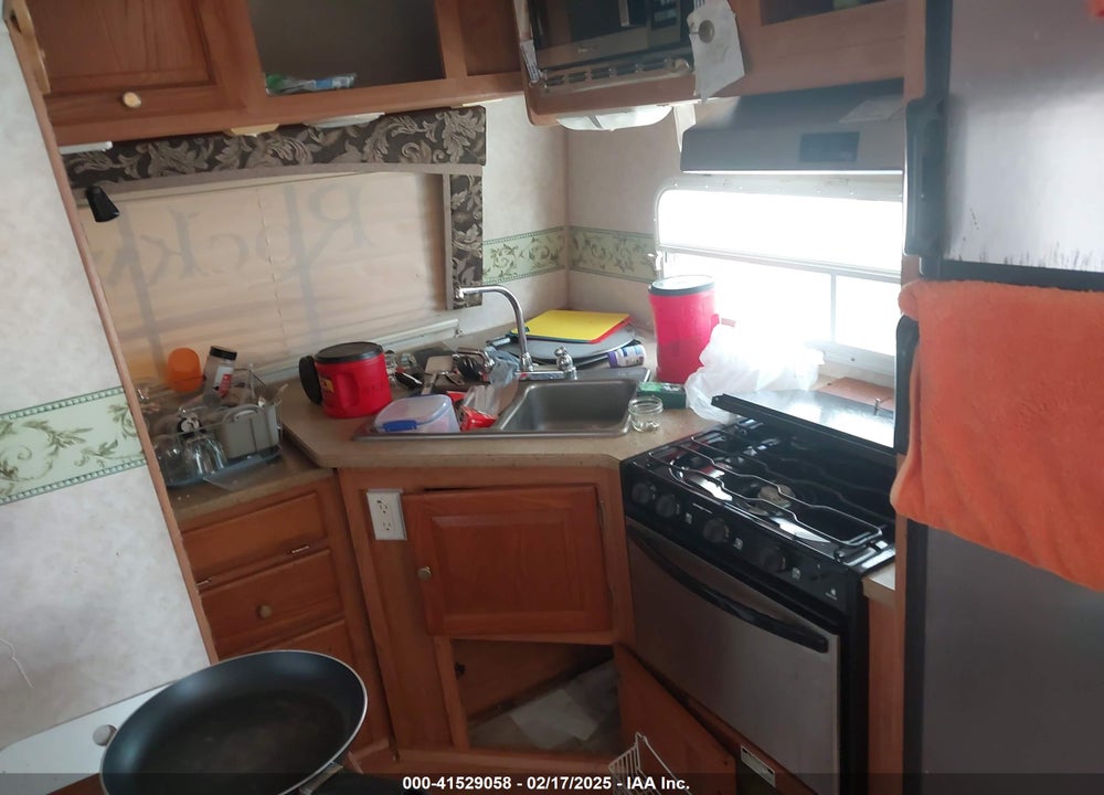 2006 ROCKWOOD OTHER VIN: 4X4TRLG246D810450