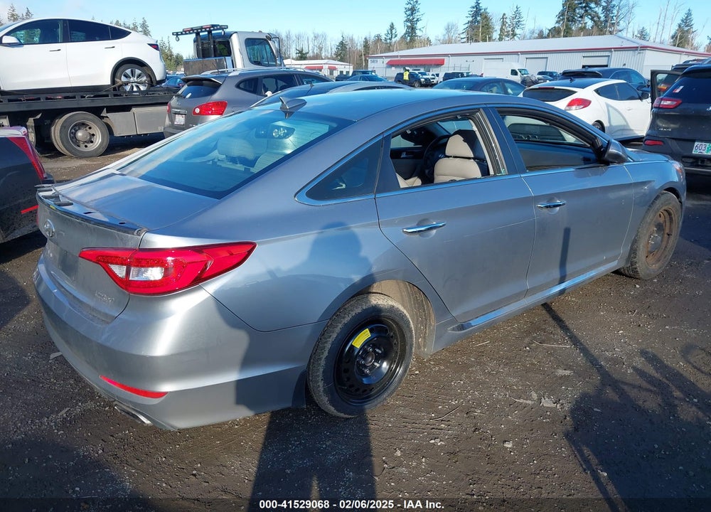 2015 HYUNDAI SONATA VIN: 5NPE34AFXFH195561