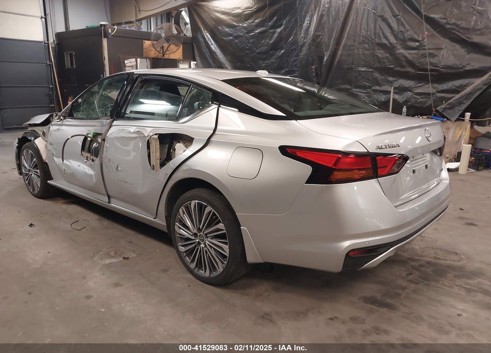 2024 NISSAN ALTIMA VIN: 1N4BL4EW4RN332467
