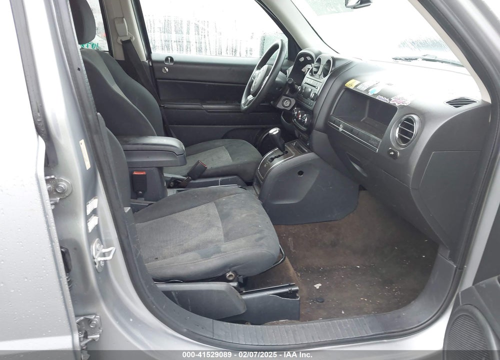 2015 JEEP PATRIOT SPORT VIN: 1C4NJPBB9FD118690