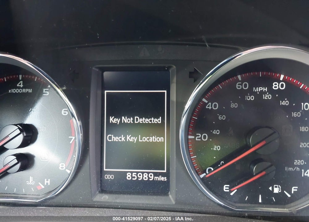 2018 TOYOTA RAV4 SE VIN: JTMNFREV7JJ738158