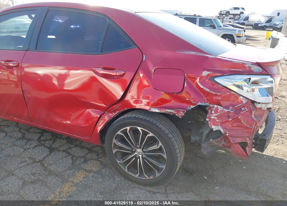 2015 TOYOTA COROLLA VIN: 5YFBURHE6FP182044