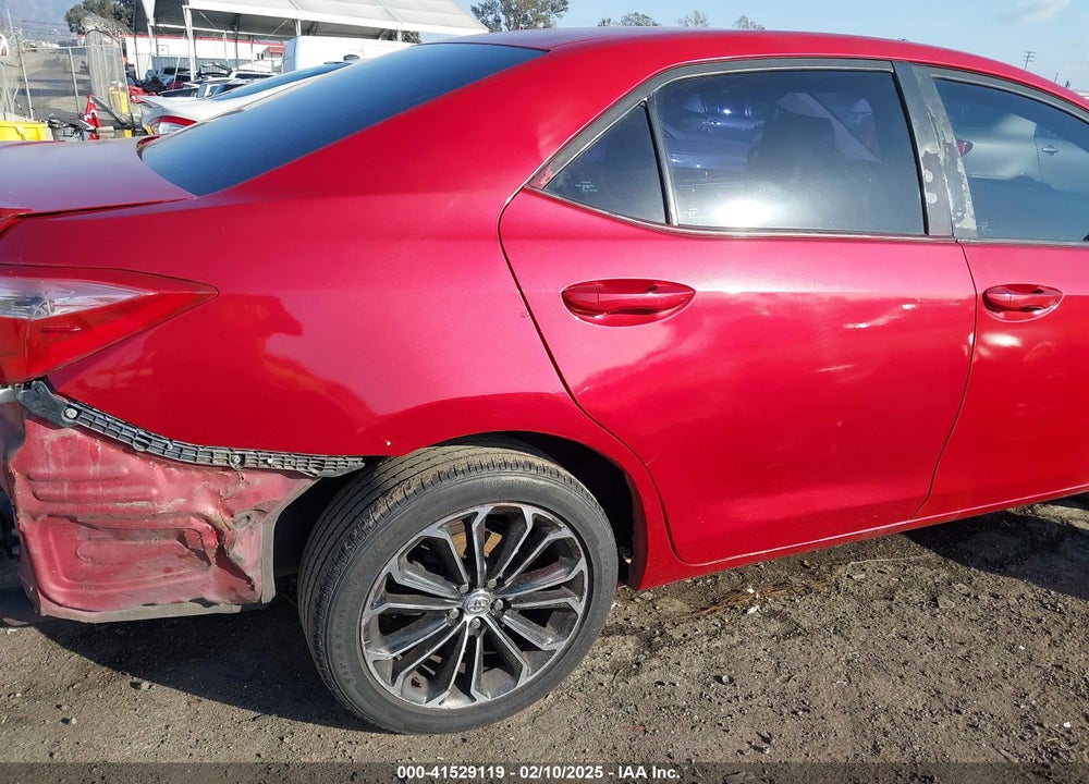 2015 TOYOTA COROLLA VIN: 5YFBURHE6FP182044
