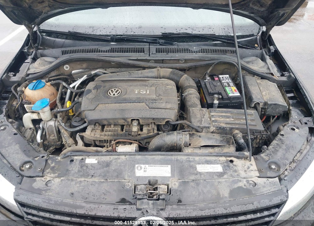 2014 VOLKSWAGEN JETTA VIN: 3VWD17AJ6EM381630