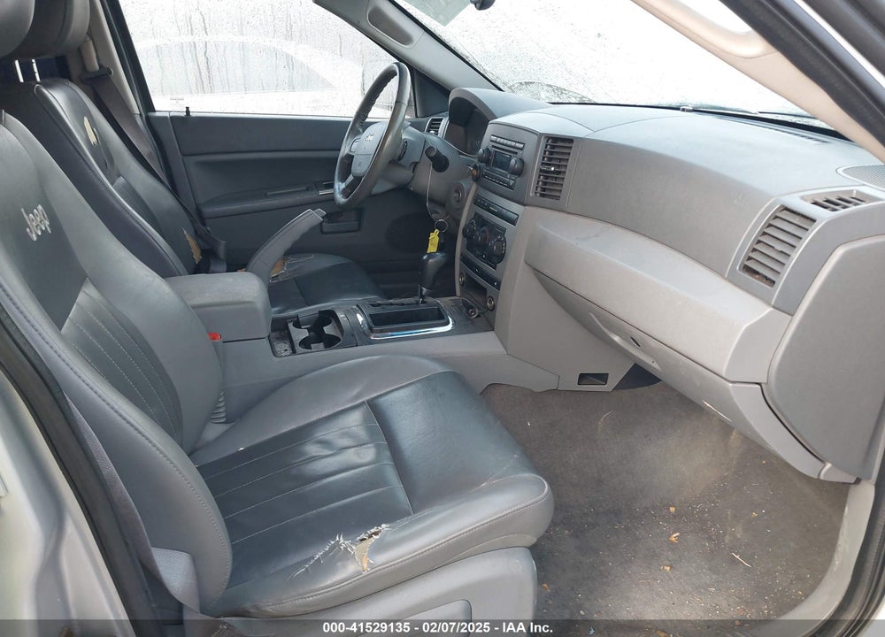 2005 JEEP GRAND CHEROKEE LAREDO VIN: 1J4GS48K85C658364