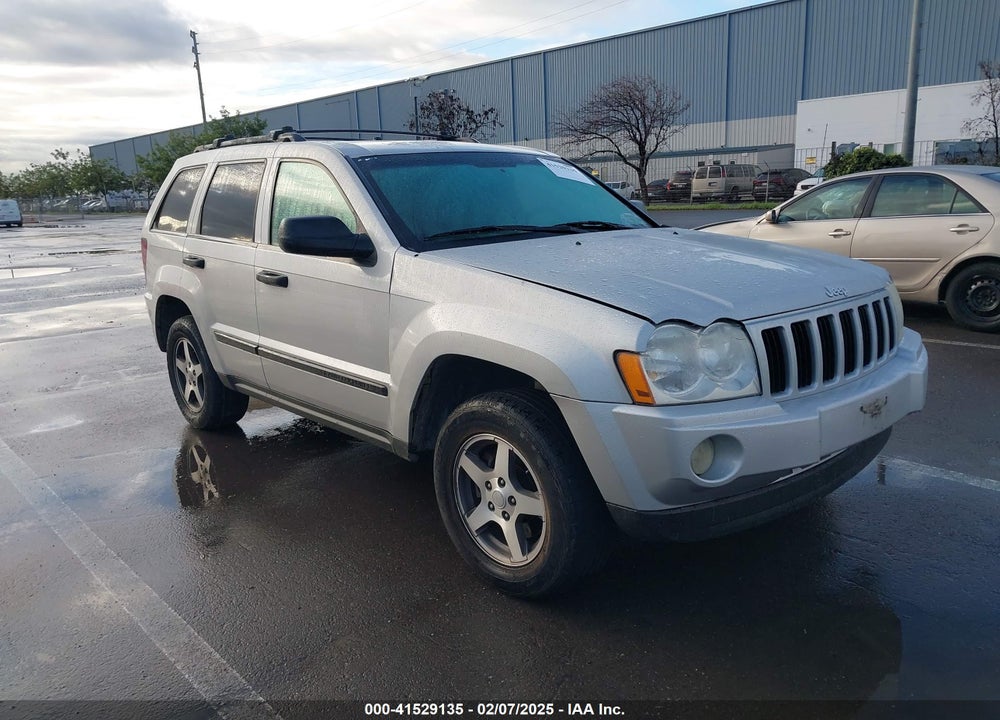 2005 JEEP GRAND CHEROKEE LAREDO VIN: 1J4GS48K85C658364