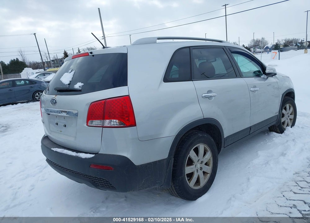 2011 KIA SORENTO LX VIN: 5XYKTCA17BG054448
