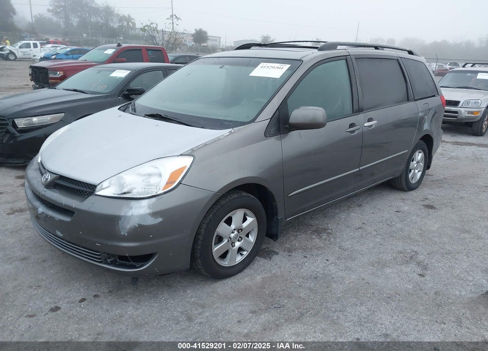 2005 TOYOTA SIENNA XLE VIN: 5TDZA22C85S311722