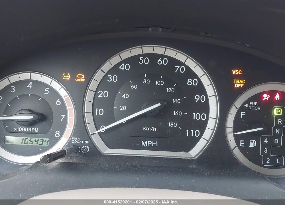 2005 TOYOTA SIENNA XLE VIN: 5TDZA22C85S311722