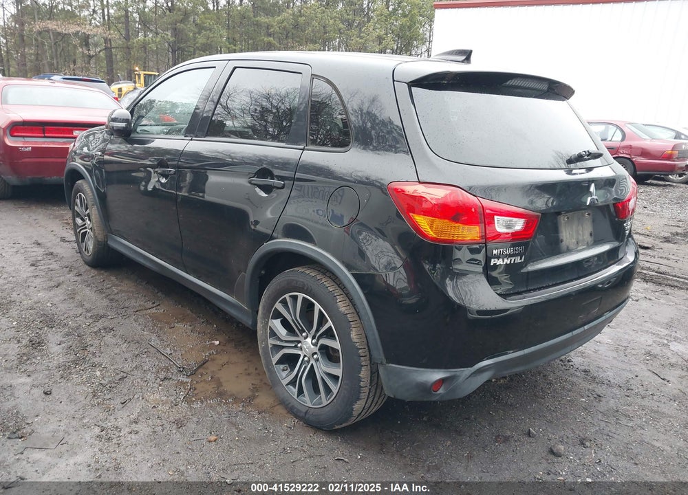 2017 MITSUBISHI OUTLANDER SPORT VIN: JA4AR3AW5HZ017733