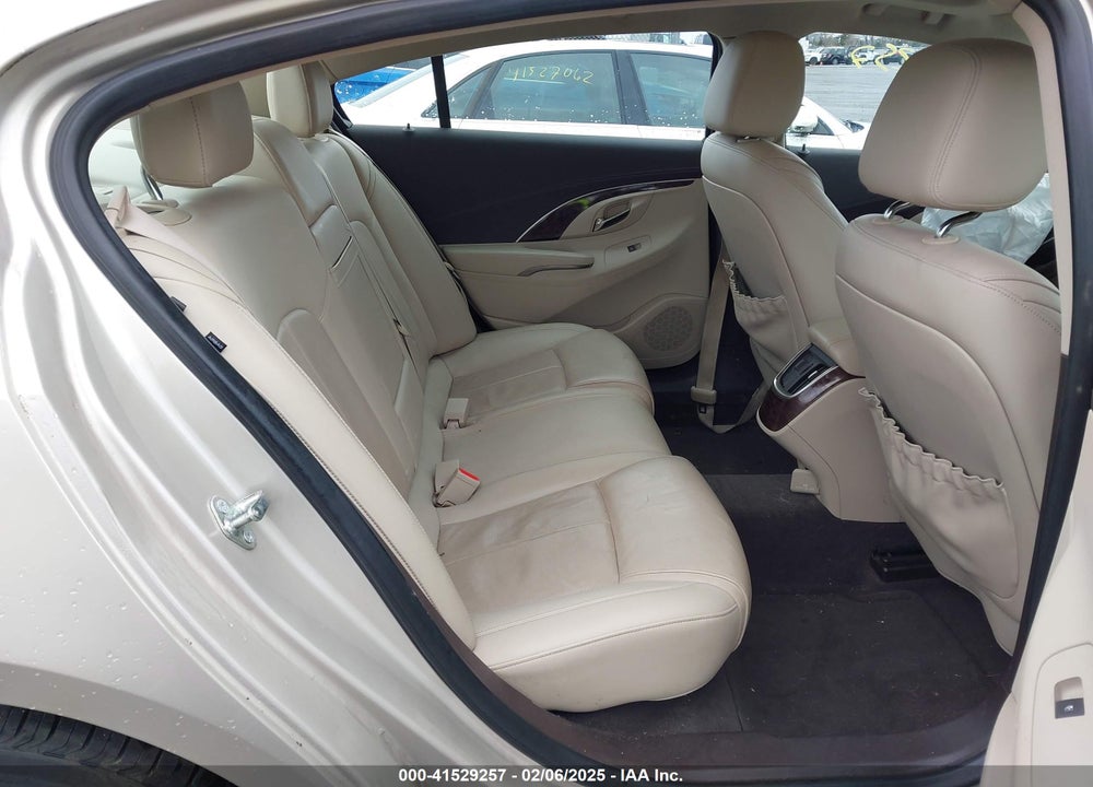 2015 BUICK LACROSSE VIN: 1G4GF5G37FF188382