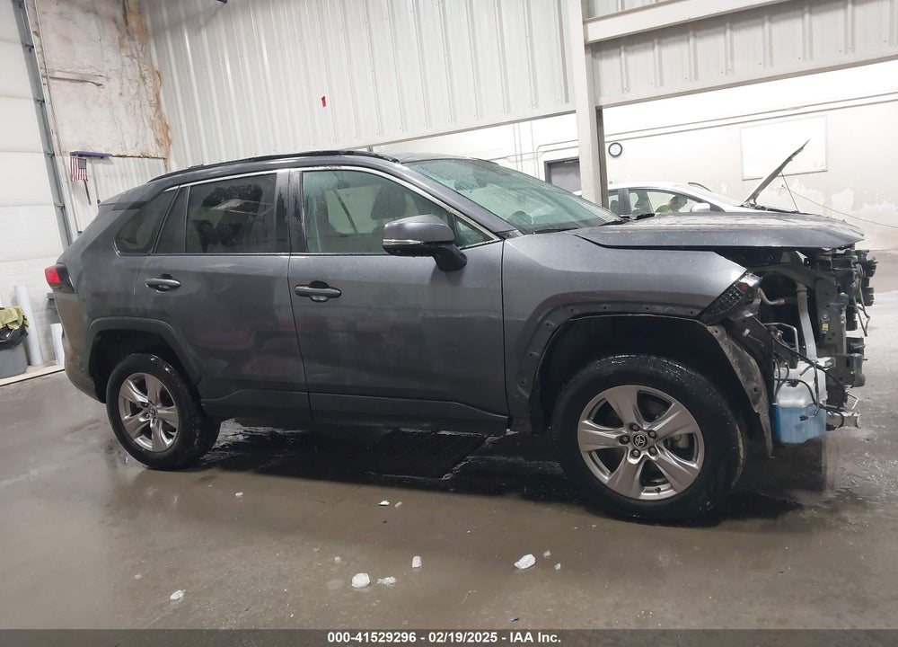 2023 TOYOTA RAV4 XLE VIN: 2T3P1RFV3PW367029
