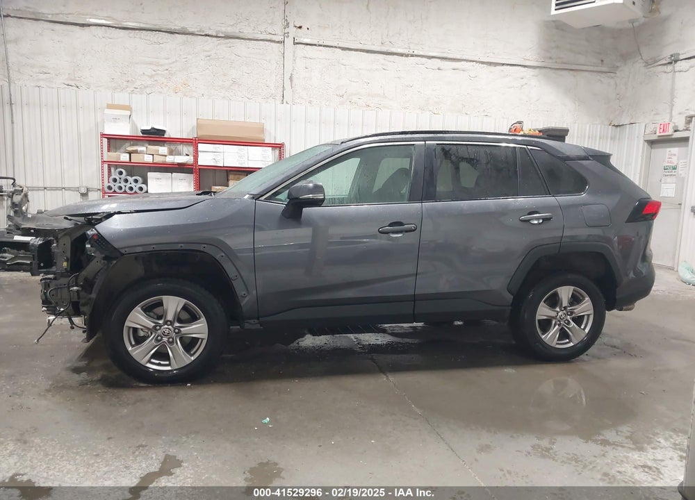 2023 TOYOTA RAV4 XLE VIN: 2T3P1RFV3PW367029