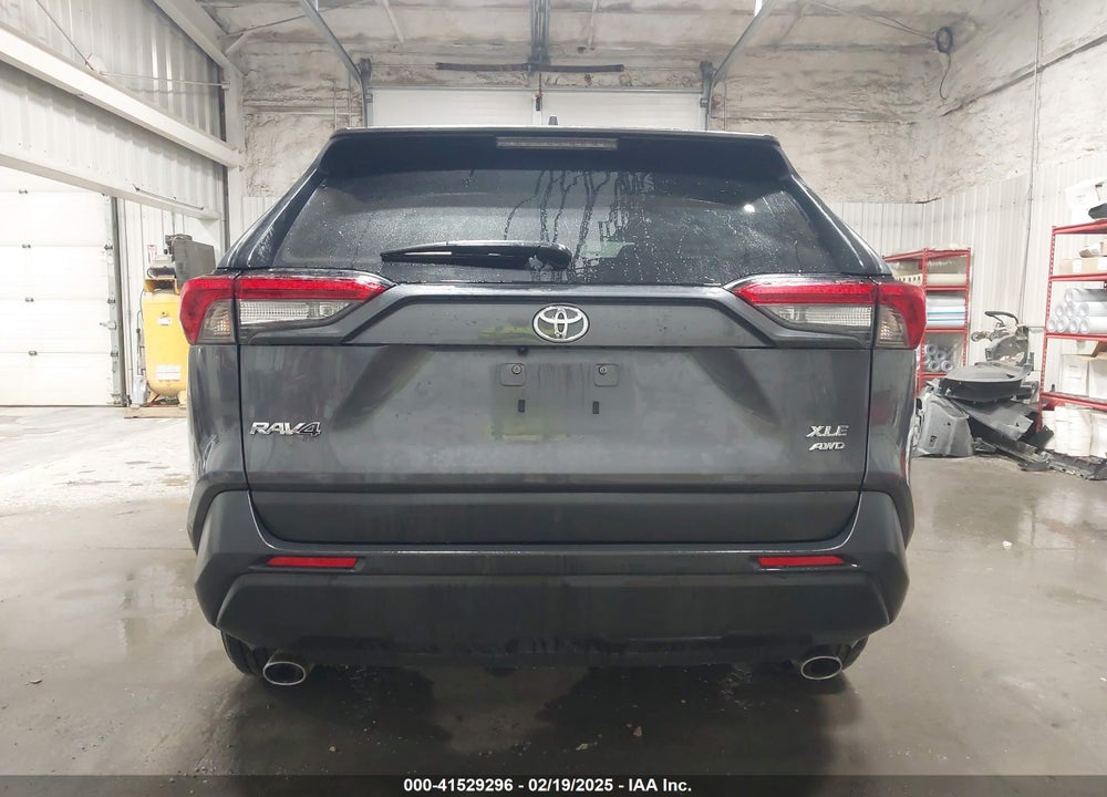2023 TOYOTA RAV4 XLE VIN: 2T3P1RFV3PW367029