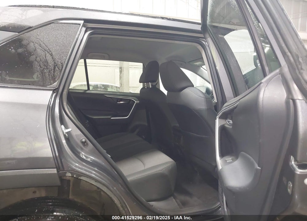 2023 TOYOTA RAV4 XLE VIN: 2T3P1RFV3PW367029