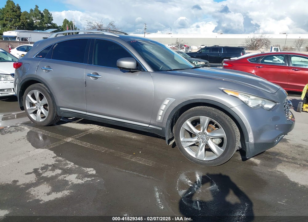 2009 INFINITI FX35 VIN: JNRAS18U29M104121