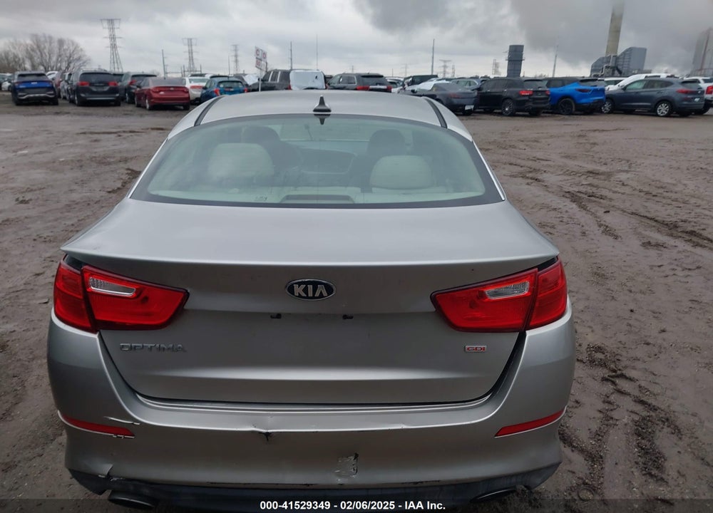 2015 KIA OPTIMA VIN: KNAGM4A77F5586629