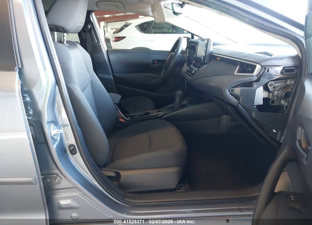 2022 TOYOTA COROLLA VIN: JTDEAMDE5N3000243