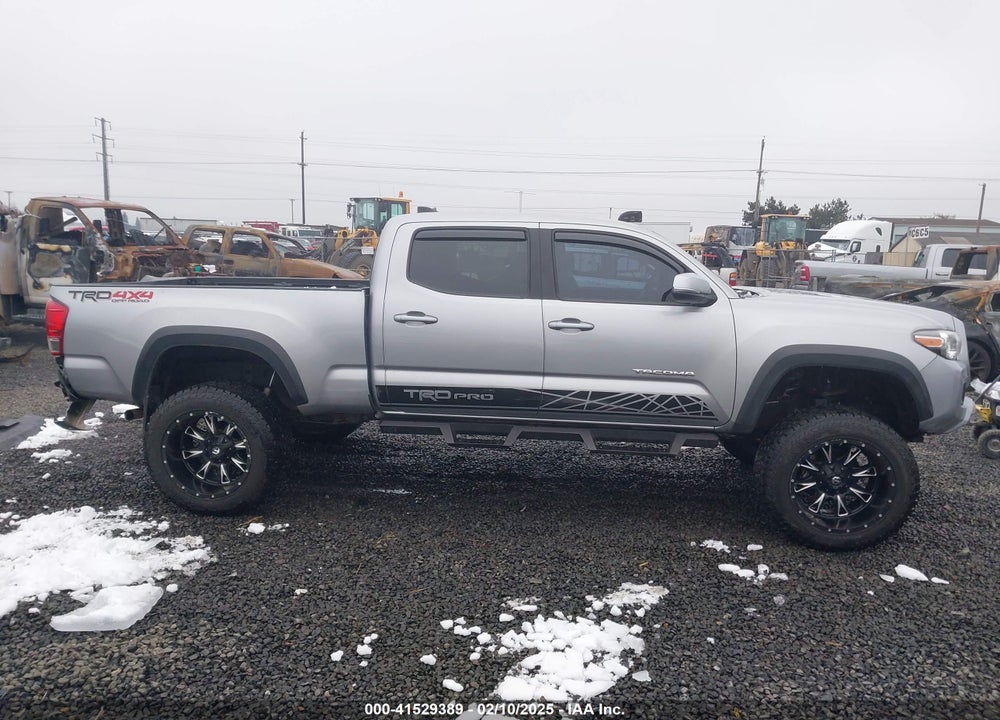 2017 TOYOTA TACOMA VIN: 3TMDZ5BNXHM033867