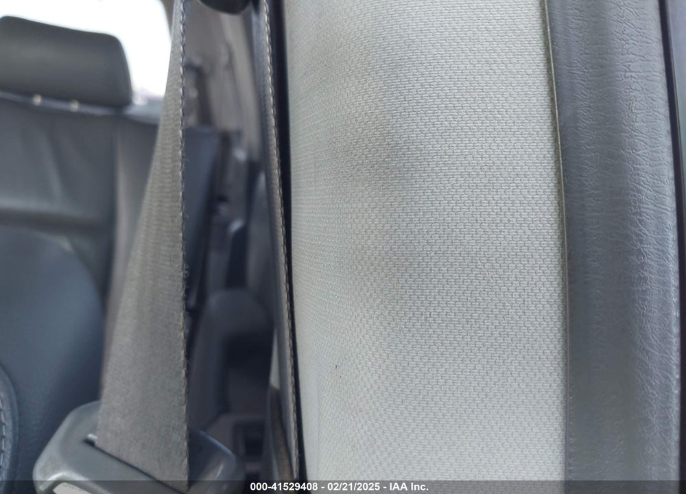 2006 HONDA PILOT VIN: 5FNYF28546B015821