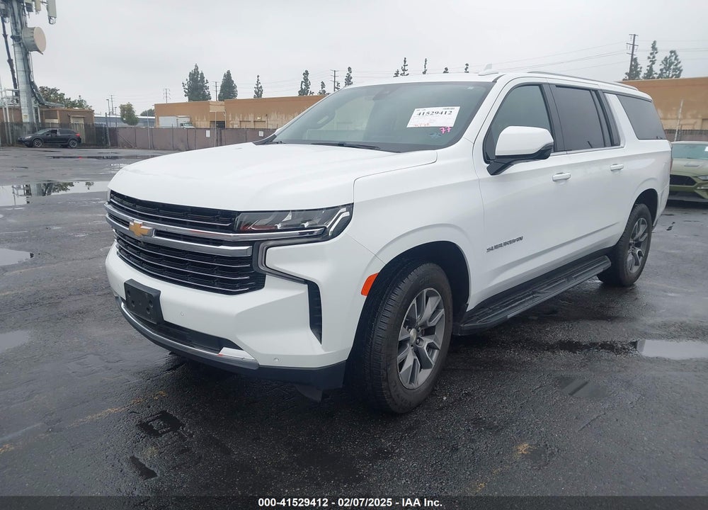 2021 CHEVROLET SUBURBAN 2WD LT VIN: 1GNSCCKD2MR150654
