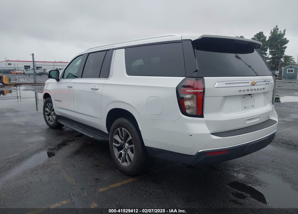 2021 CHEVROLET SUBURBAN 2WD LT VIN: 1GNSCCKD2MR150654