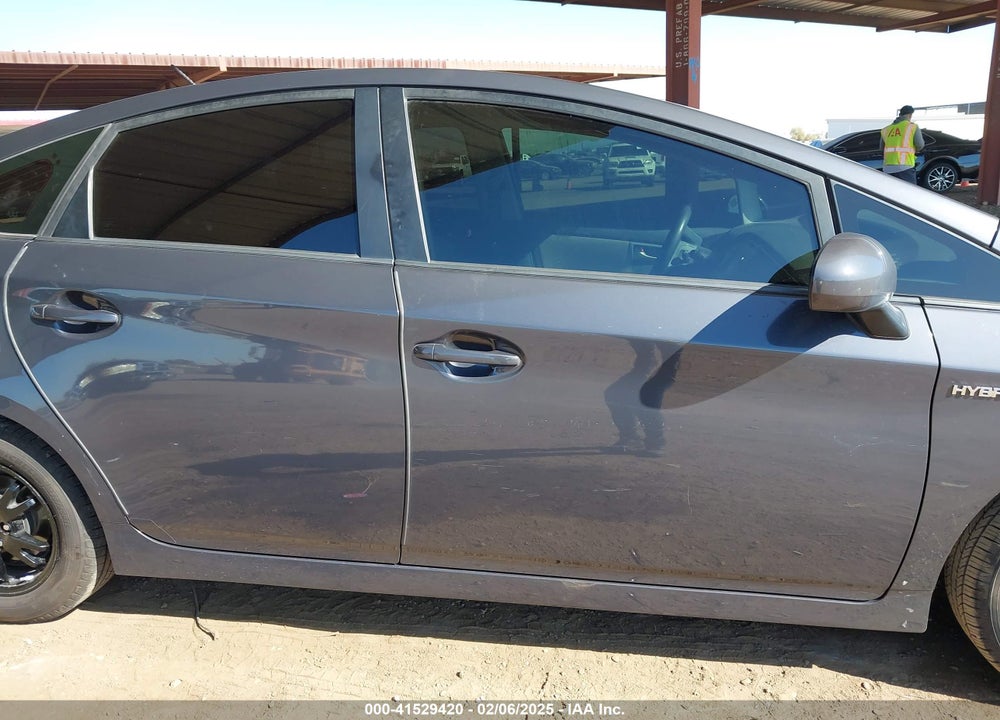 2014 TOYOTA PRIUS VIN: JTDKN3DU6E1757897