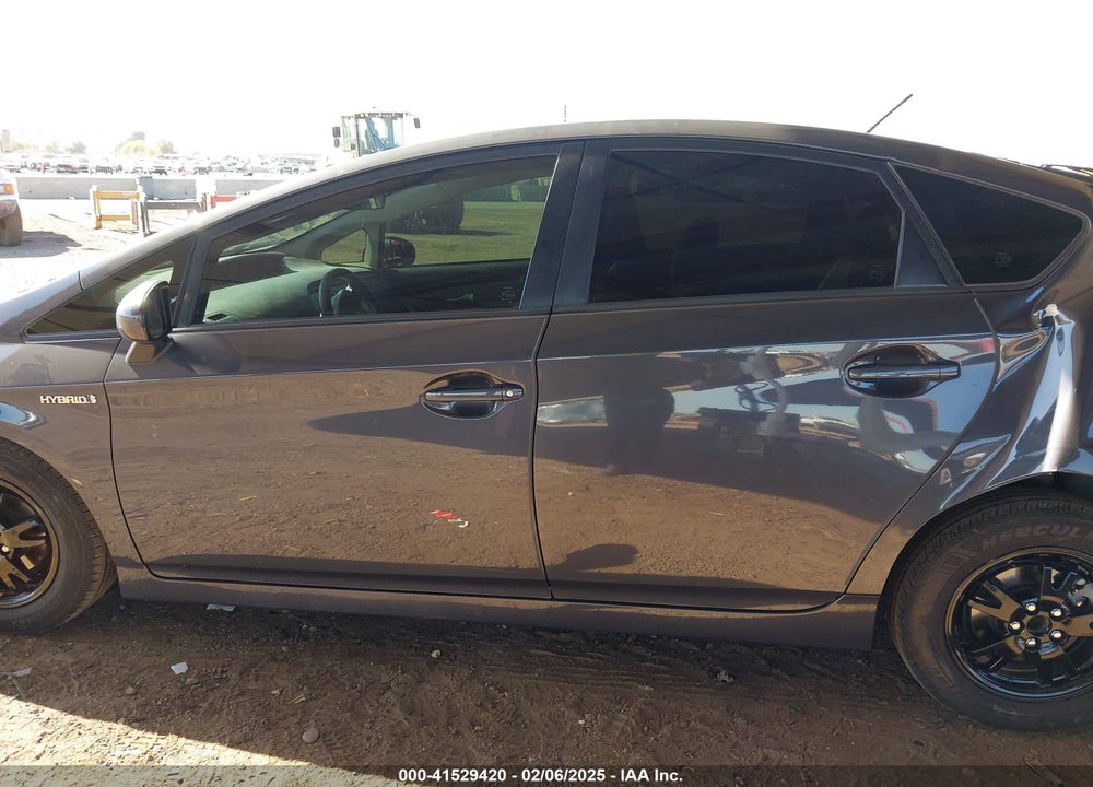 2014 TOYOTA PRIUS VIN: JTDKN3DU6E1757897