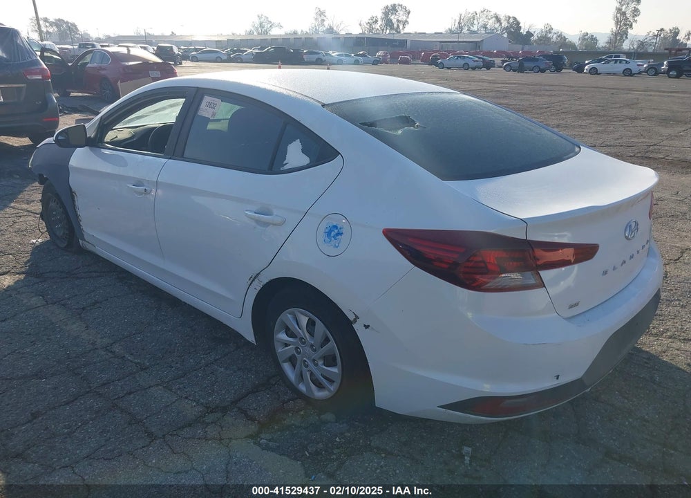 2019 HYUNDAI ELANTRA VIN: 5NPD74LF3KH454978