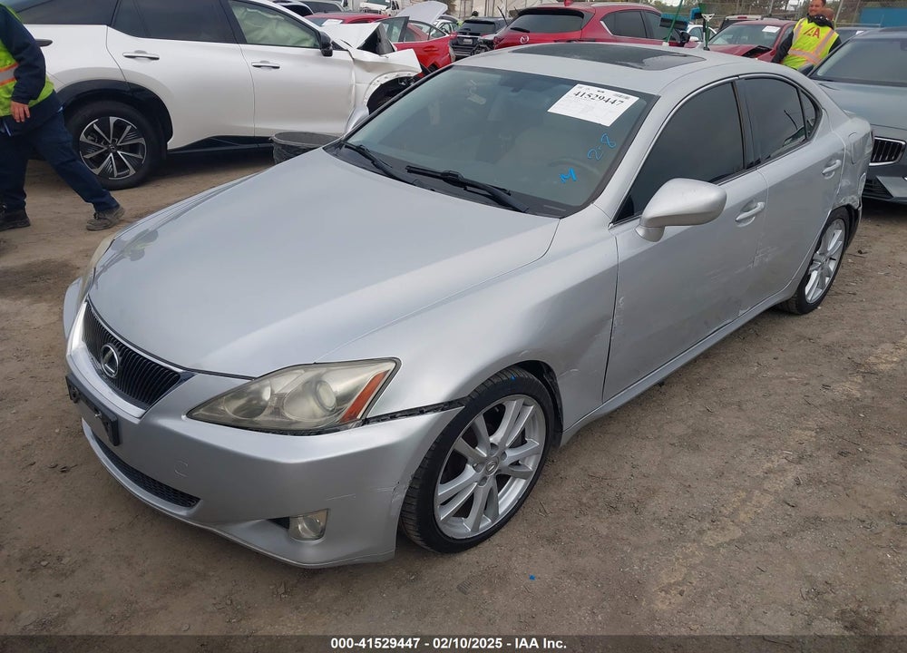 2007 LEXUS IS 350 VIN: JTHBE262972011123