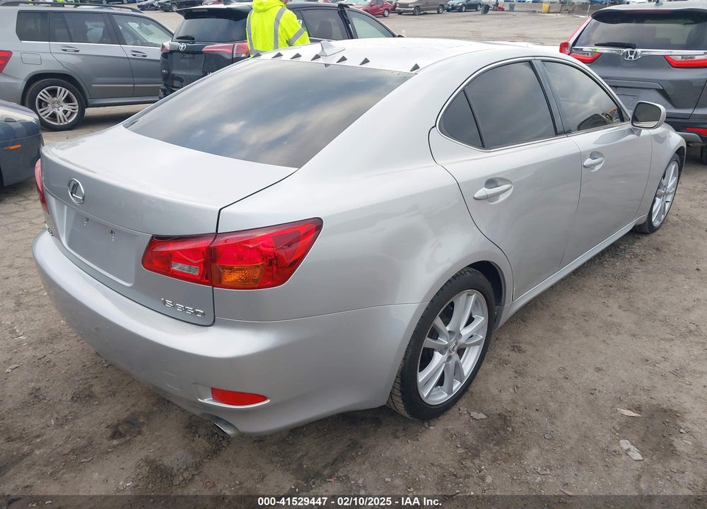 2007 LEXUS IS 350 VIN: JTHBE262972011123