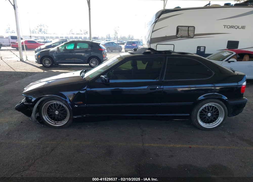 1996 BMW 318 VIN: WBACG8324TAU38424