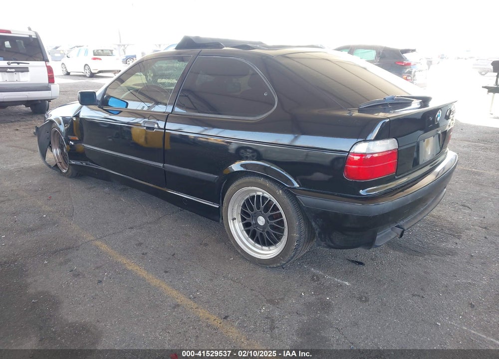 1996 BMW 318 VIN: WBACG8324TAU38424