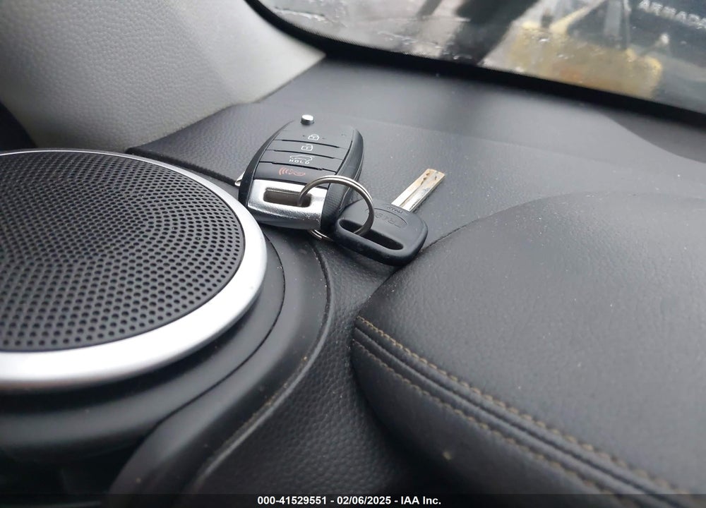 2014 KIA SOUL VIN: KNDJX3A50E7048141