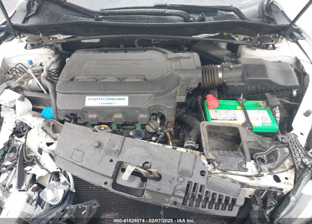 2016 HONDA ACCORD VIN: 1HGCR3F08GA034978