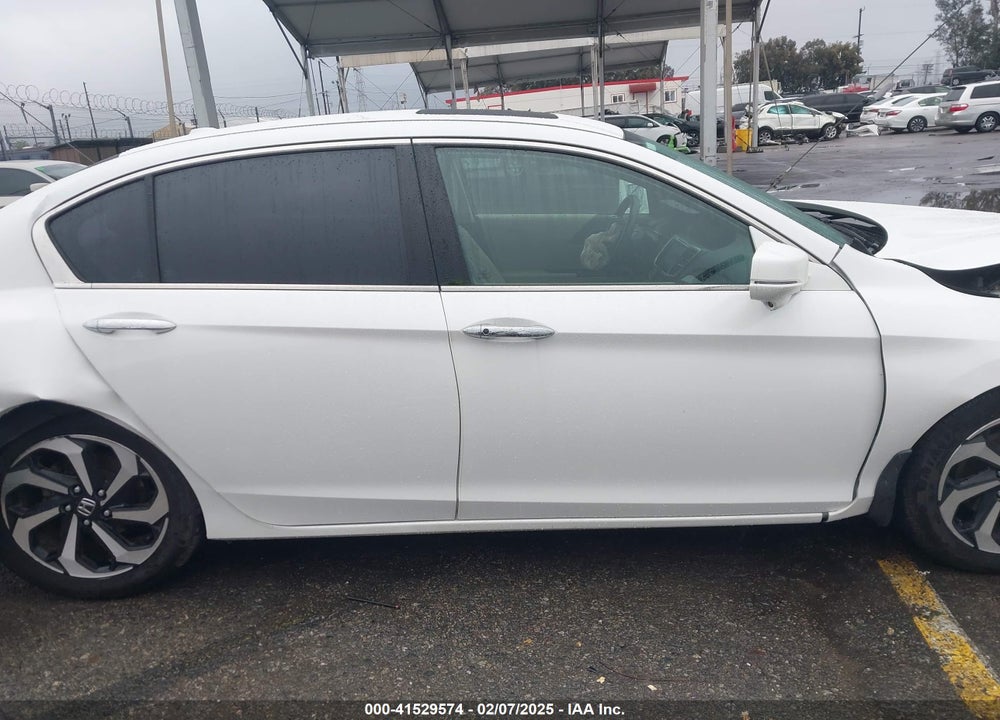 2016 HONDA ACCORD VIN: 1HGCR3F08GA034978
