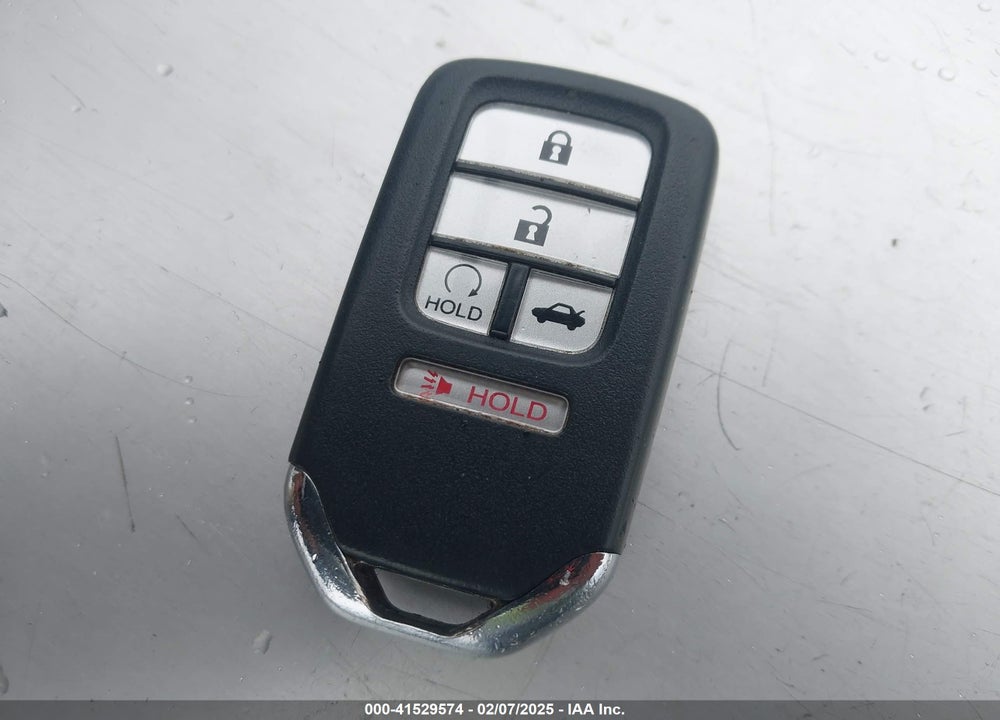 2016 HONDA ACCORD VIN: 1HGCR3F08GA034978